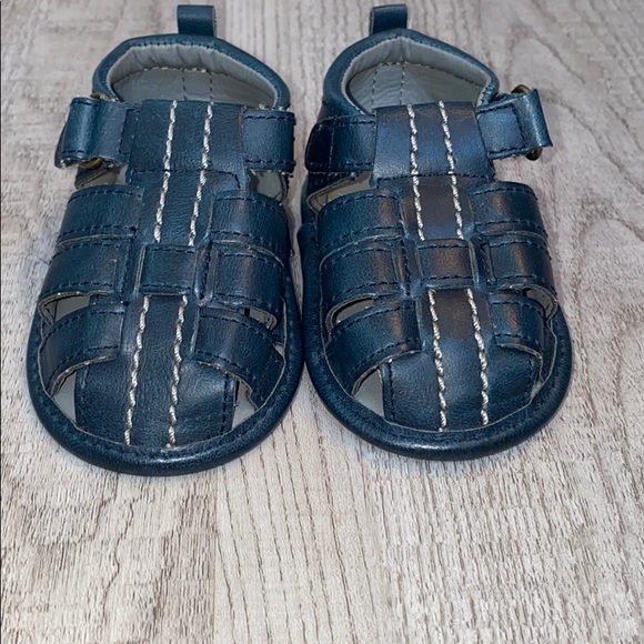 Shoes - Picture 1 of 2